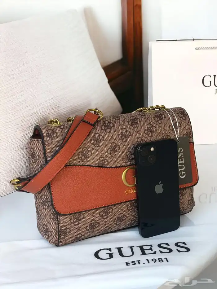 جديدنا شنط GUESS عرض اليوم الوطني 135ريال 1