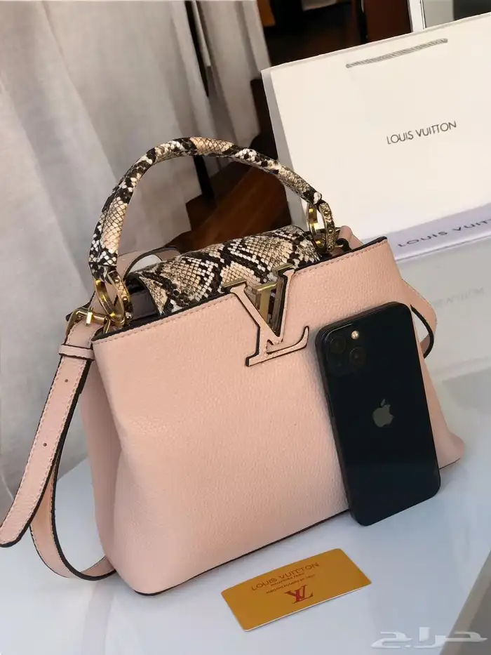 شنط لويس فيتوه بأسعار مخفضه مع الملحقات 2