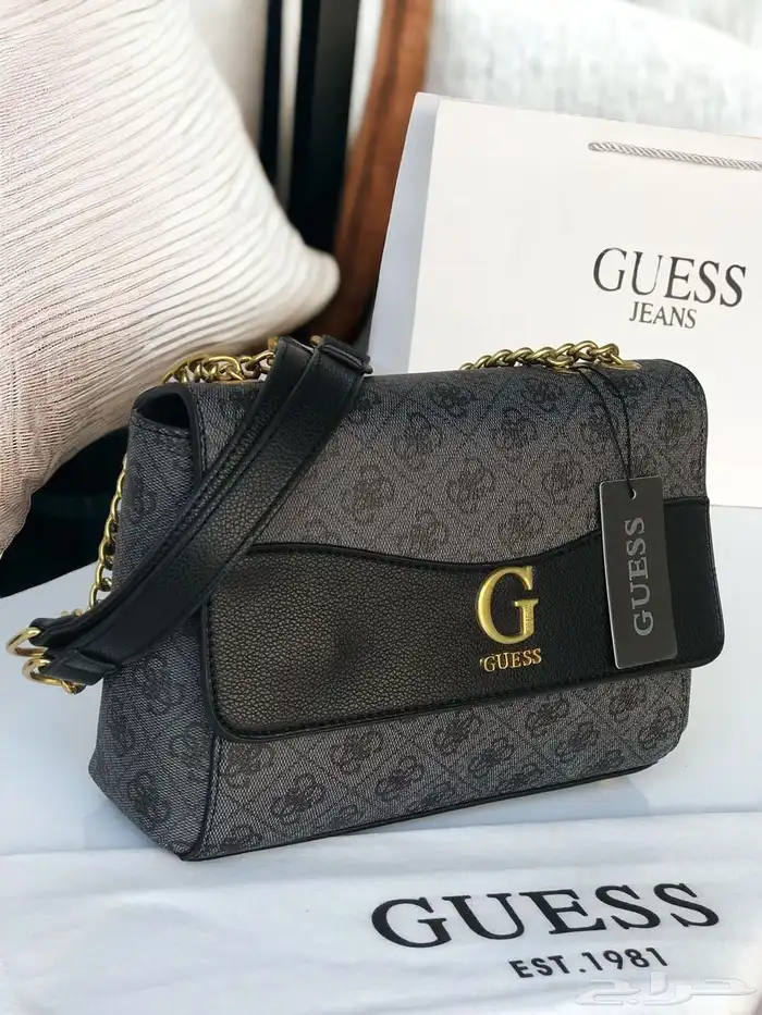 جديدنا شنط GUESS عرض اليوم الوطني 135ريال 5