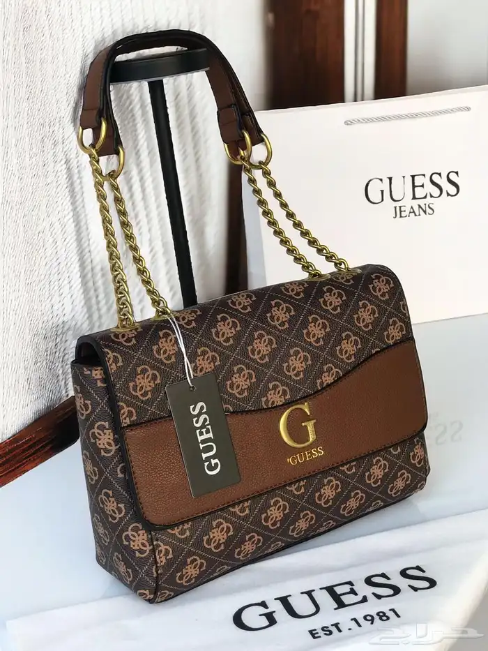 جديدنا شنط GUESS عرض اليوم الوطني 135ريال 4