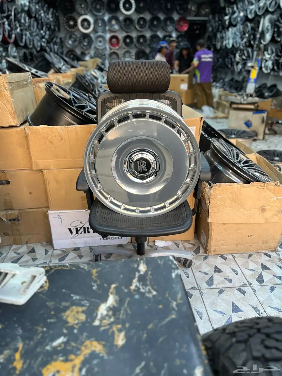 جنوط رولزرويس فانتوم مقاس 22 6