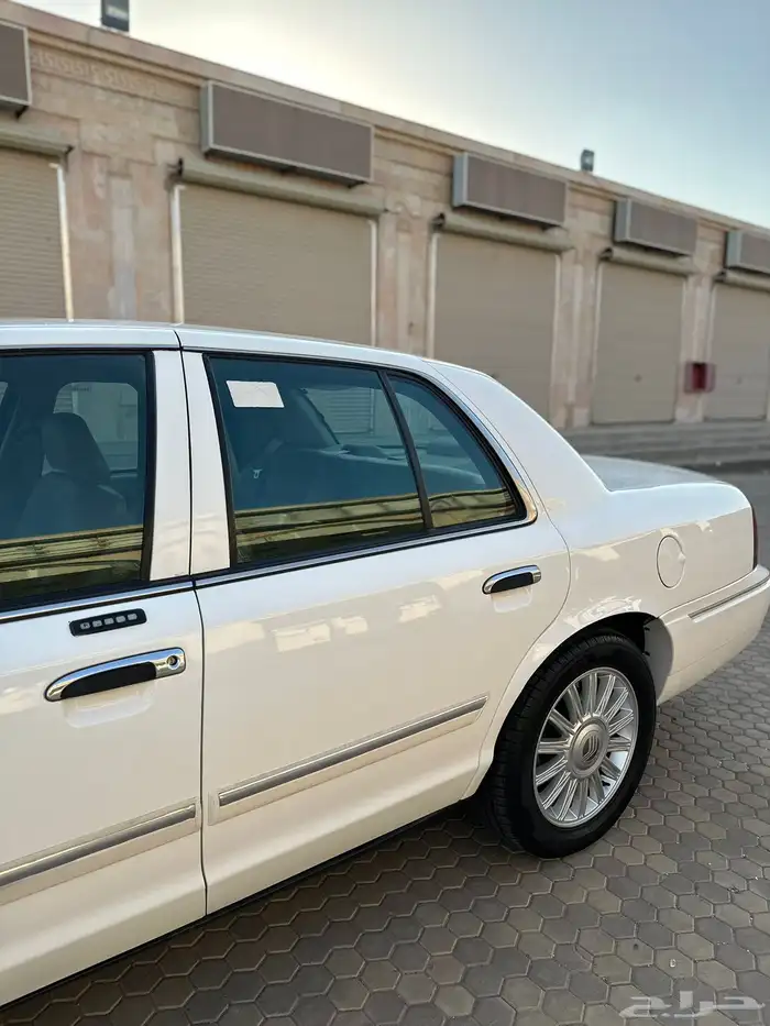 جراند ماركيز 2009 .. تم البيع .. 10