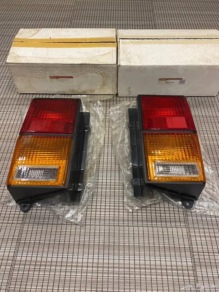 اصطبات خلفي شروكي 91 الى 96 كراون صناعه امريكي 0