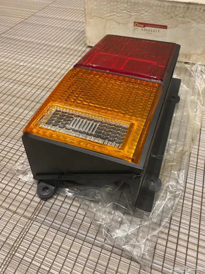 اصطبات خلفي شروكي 91 الى 96 كراون صناعه امريكي 2