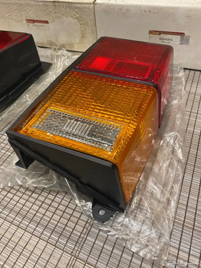 اصطبات خلفي شروكي 91 الى 96 كراون صناعه امريكي 1