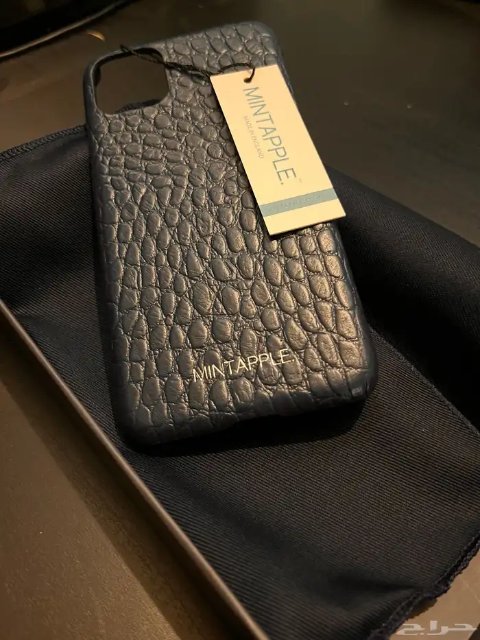 كفر ايفون بس مدري حق اي ايفون 0