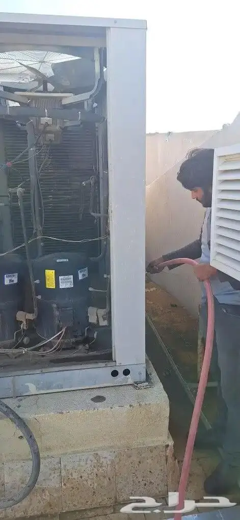 Maintenance of split air conditioners central package 8