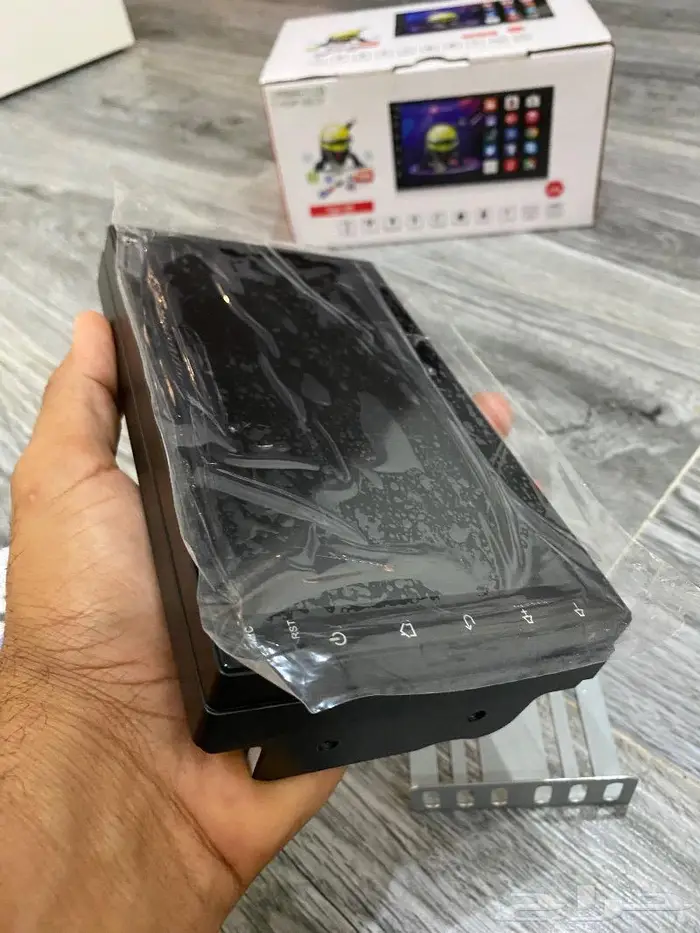 للبيع شاشة اندرويد تركب على معظم السيارات 1