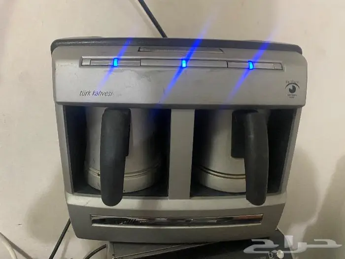 جهاز تحضير قهوه بخزان داخلى للماء 0