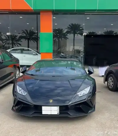 لامبورجيني للايجار 0