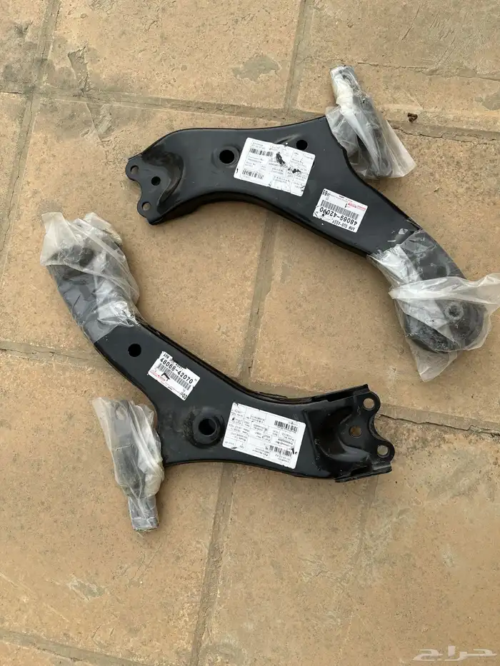 مقصات تويوتا رافور 2023 3