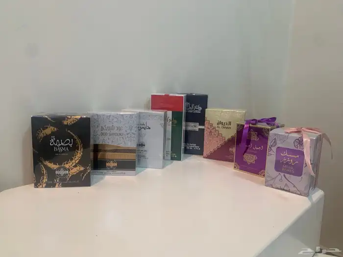 للبيع 8 عطورات شرقية 0