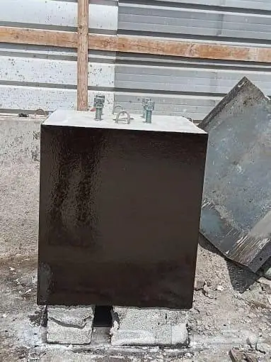 حواجز خرسانيه مناهيل 10