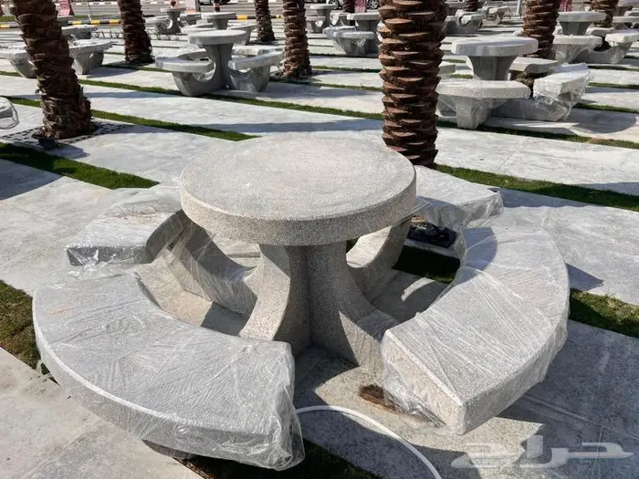 حواجز خرسانيه مناهيل 11