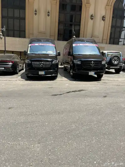 إيجار سيارة مع سائق مرسيدس فان 23 34