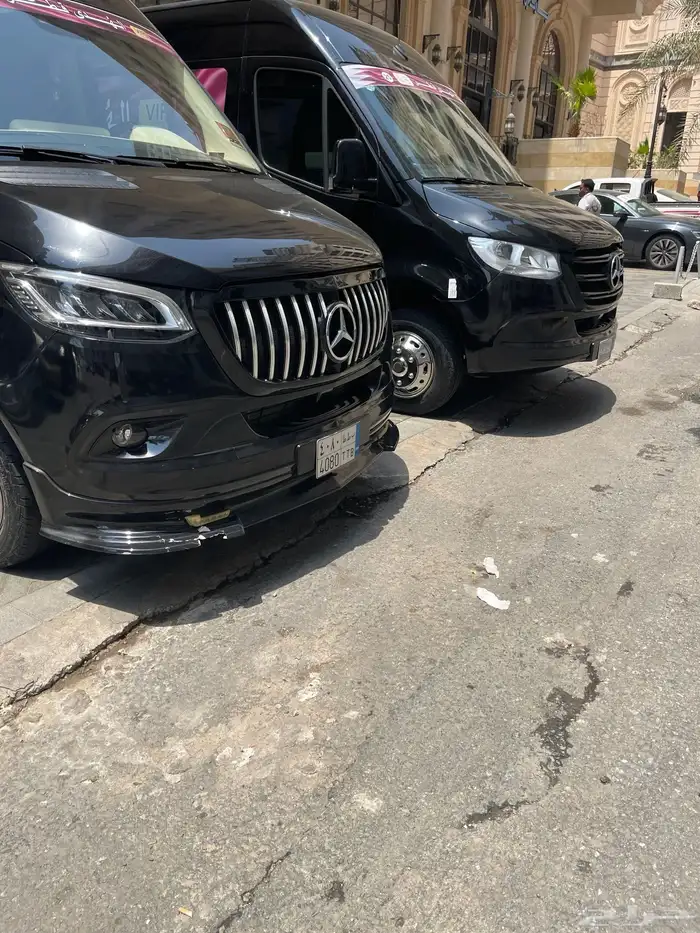 إيجار سيارة مع سائق مرسيدس فان 23 38