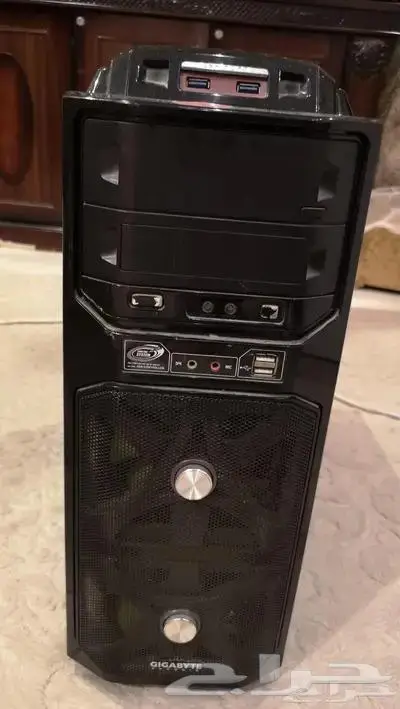 Pc بي سي مكتبي و العاب مع ملحقات 0