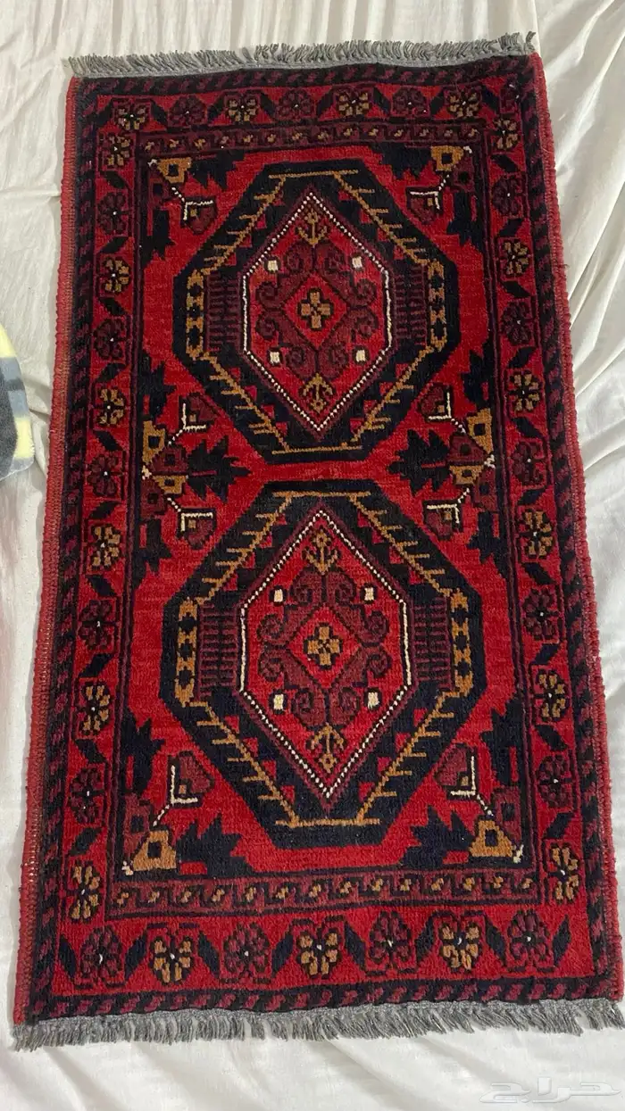 سجاد افغاني يدوي حالتها جديده لم تستخدم 0