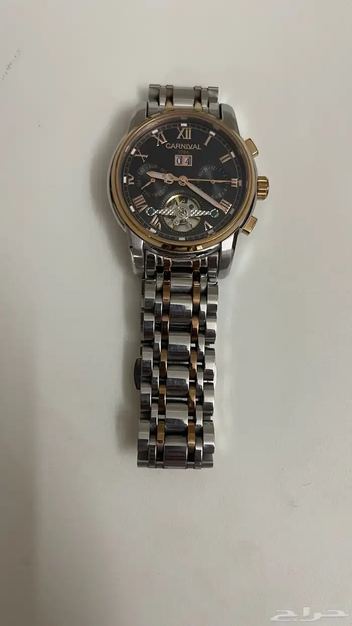 للبيع ساعة كرنفال السويسرية 2