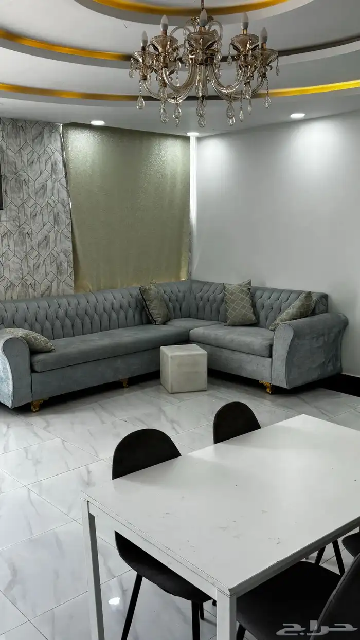 شاليه ب استيج مضيء للحفلات والمناسبات 8