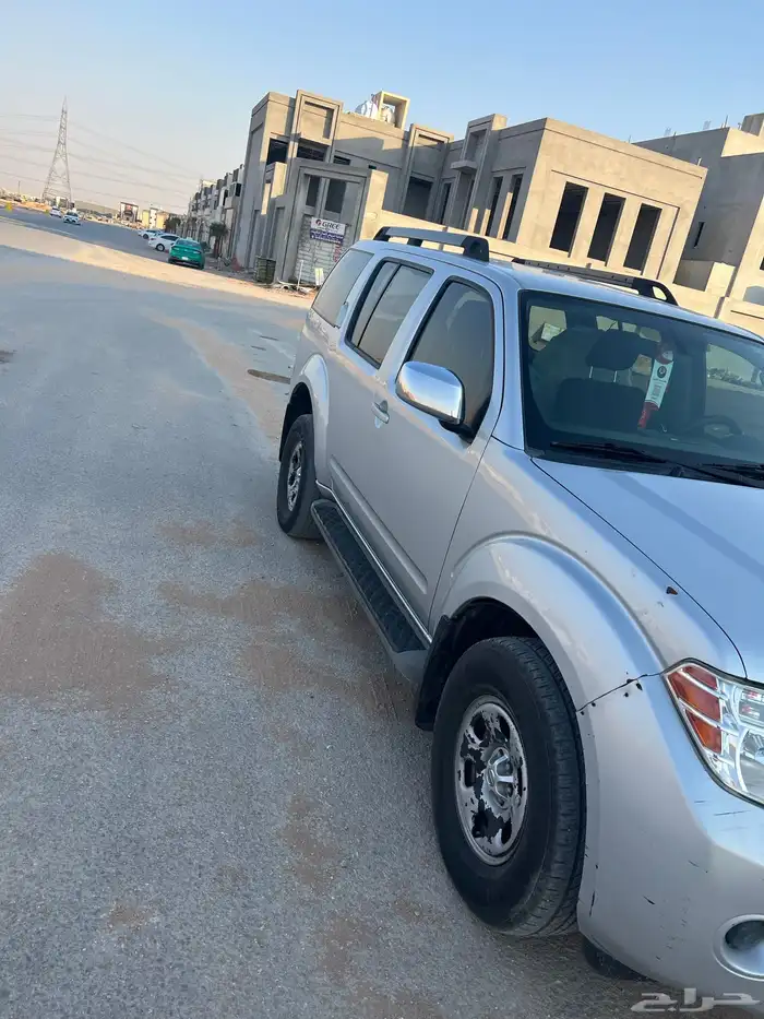 نيسان 1