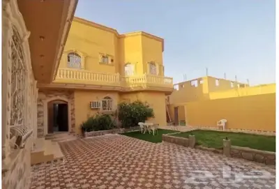 للبيع بيت دور وشقتين 35