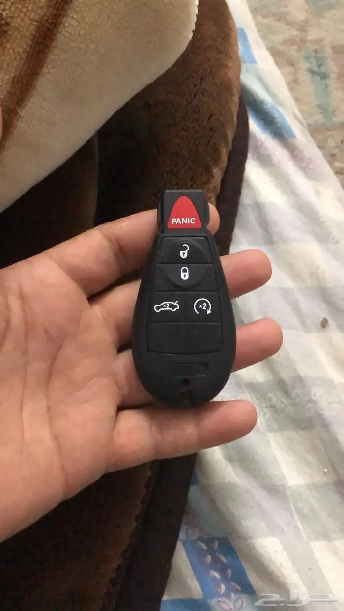 محل مفاتيح جده فتح ابواب سيارات وبرمجة ريموتات بصمه 4