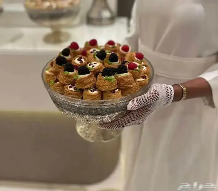 مغطرفه ومرحبه ومضيفات لخدماتكم 1