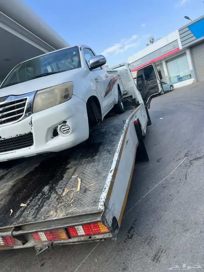 سطحه الرياض لنقل السيارات والدراجات النارية 1