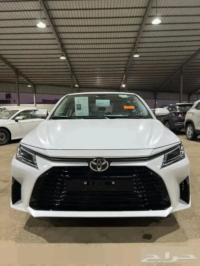 تويوتا يارس 2024اصفار بدون دفعه اولى أقساط 12