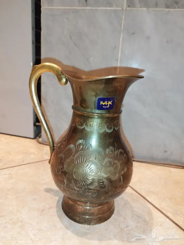 ابريق نحاسي 0