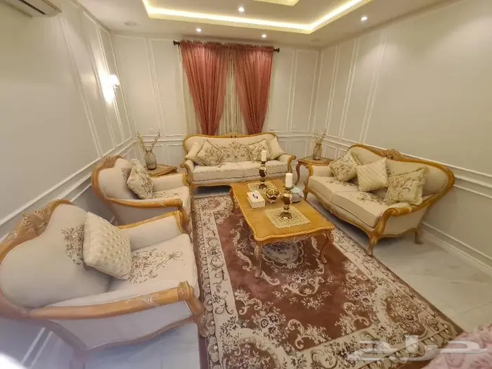 طقك كنب كلاسيك 4