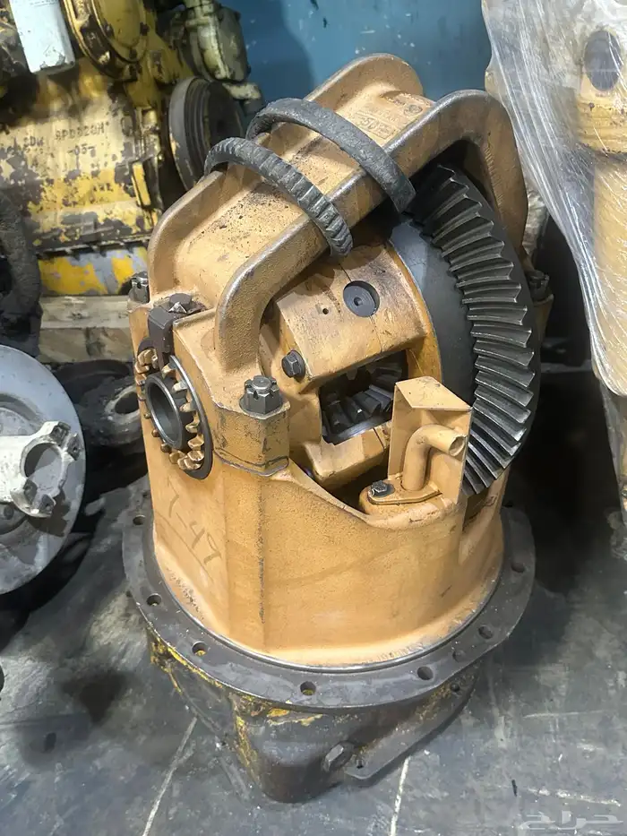 معدات ثقيله تشليح قطع غيارمستعمل كريدرجريدر قريدر شيول D8R 13