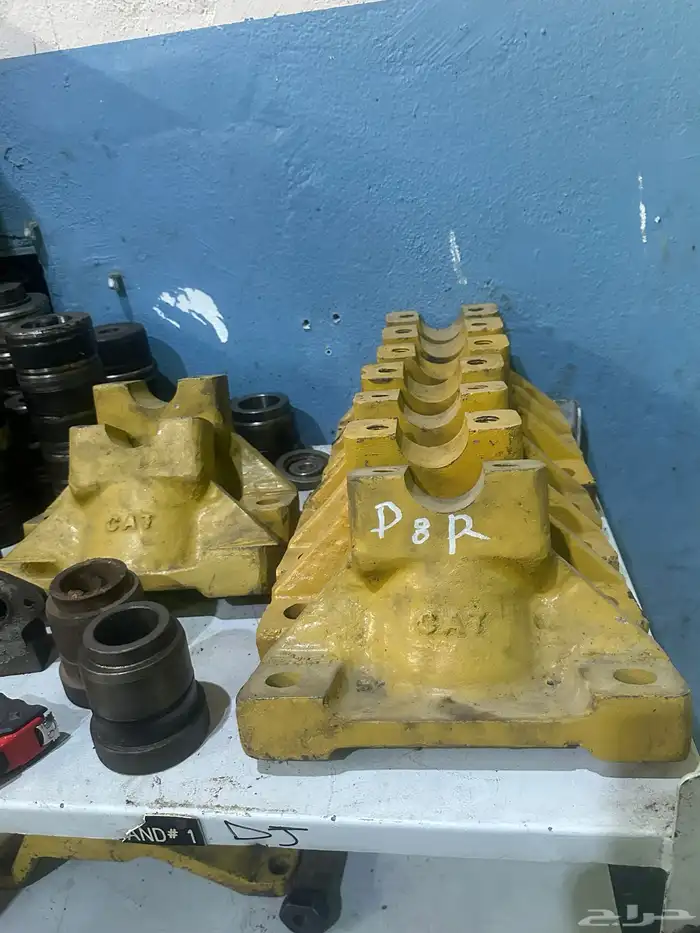 معدات ثقيله تشليح قطع غيارمستعمل كريدرجريدر قريدر شيول D8R 46