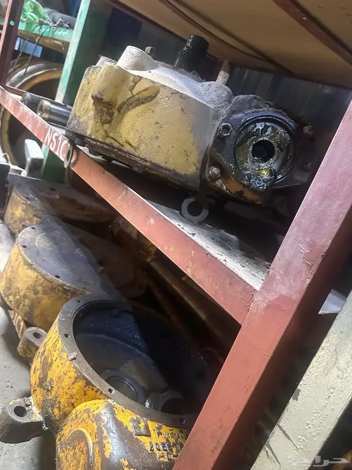 معدات ثقيله تشليح قطع غيارمستعمل كريدرجريدر قريدر شيول D8R 28