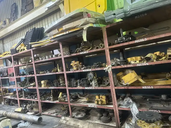 معدات ثقيله تشليح قطع غيارمستعمل كريدرجريدر قريدر شيول D8R 49