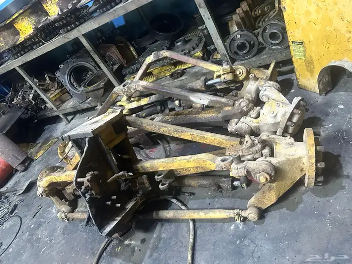 معدات ثقيله تشليح قطع غيارمستعمل كريدرجريدر قريدر شيول D8R 53