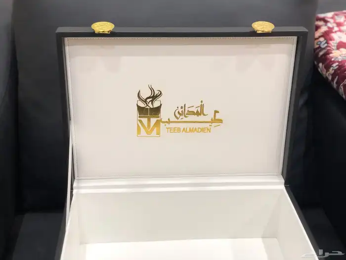 تفصيل شنط جلد حسب رغبتكم الالوان والاحجام وطباعه فوق الشنط 4