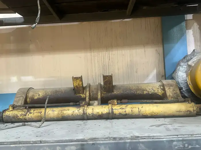 معدات ثقيله تشليح قطع غيارمستعمل كريدرجريدر قريدر شيول D8R 38