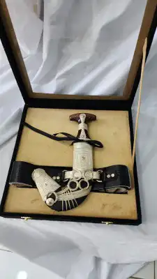 أطقم وهدايا رجاليه روعه و دروع مميزه 13