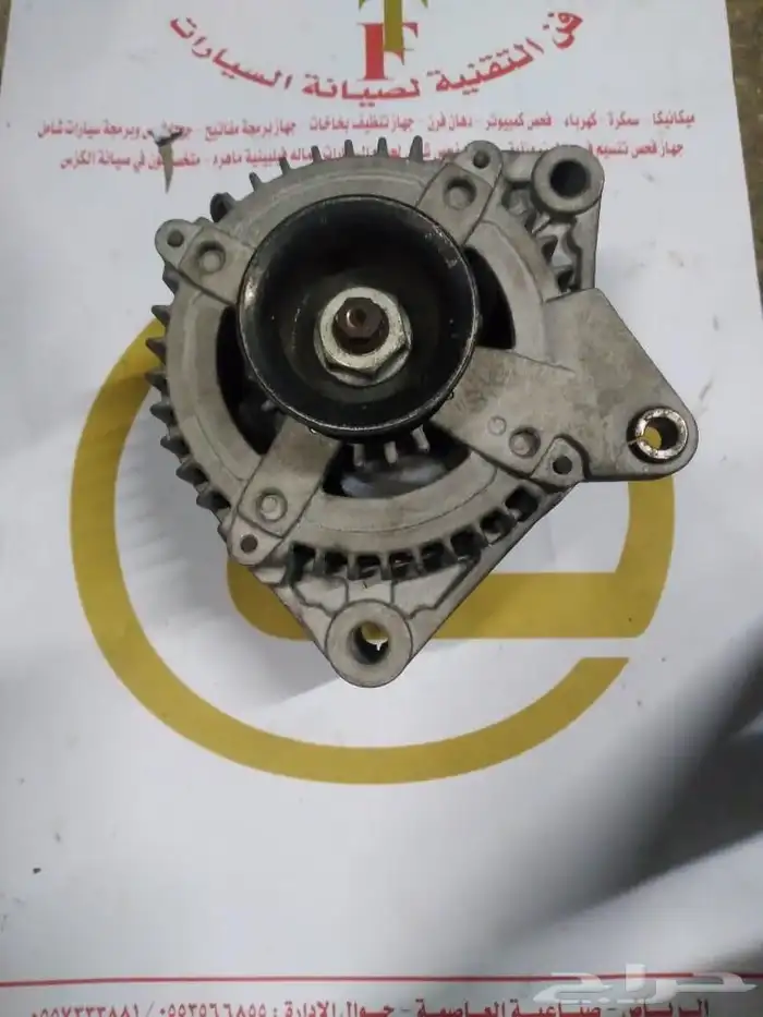 قطع غيار لكزس 8