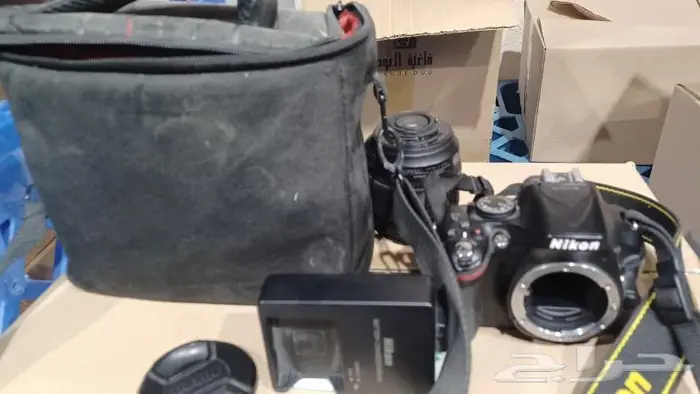 كاميرا نيكون مستعمله للبيع 1