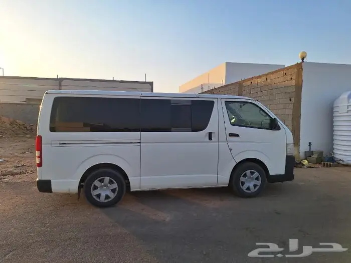 باصات للايجار يومي شهري سنوي مشاوير خاصه 0