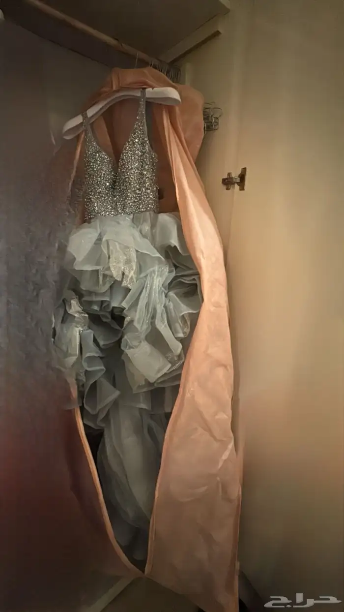 فستان من مصممه 3