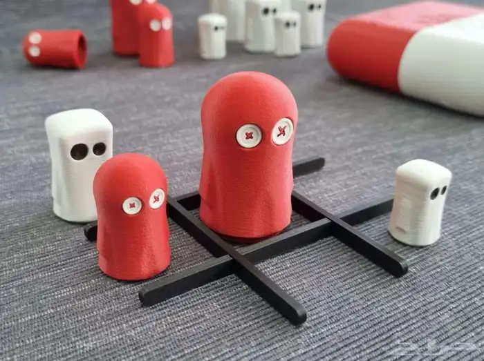 لعبة تيك تاك تو ( اكس أو ) الصغير يأكل الكبير نسخة الاشباح 1