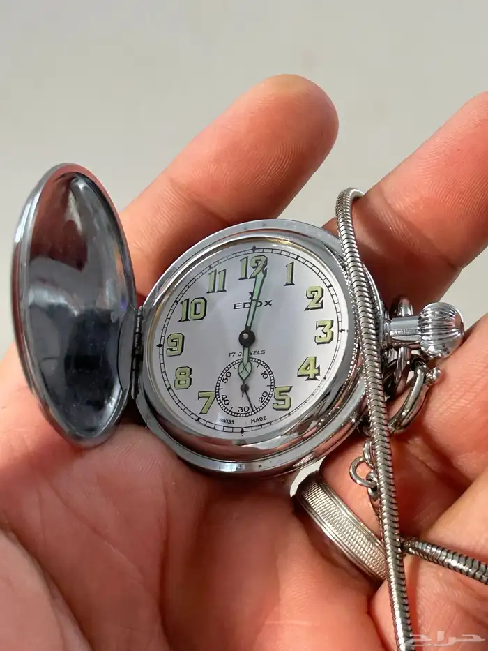 نوادر الساعات القديمة 36