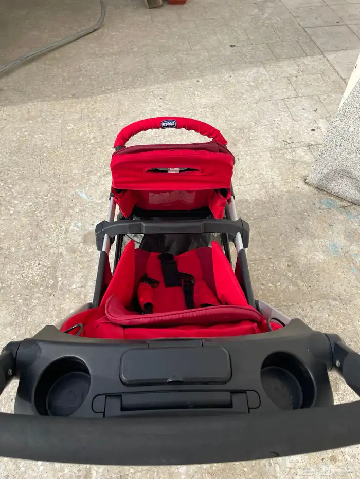 عربة اطفال نفرين ماركة شيكو الغنية عن التعريف 3