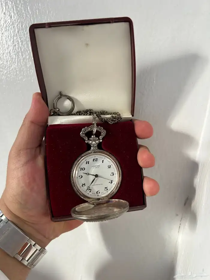 نوادر الساعات القديمة 13