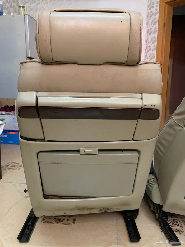 اسيات امامية bmw 745 موديل 2000 1