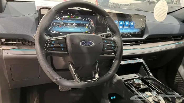 عرض خاص - فورد تيرتوى تيتانيوم 2025 سعودى بطاقه جمركيه . 16